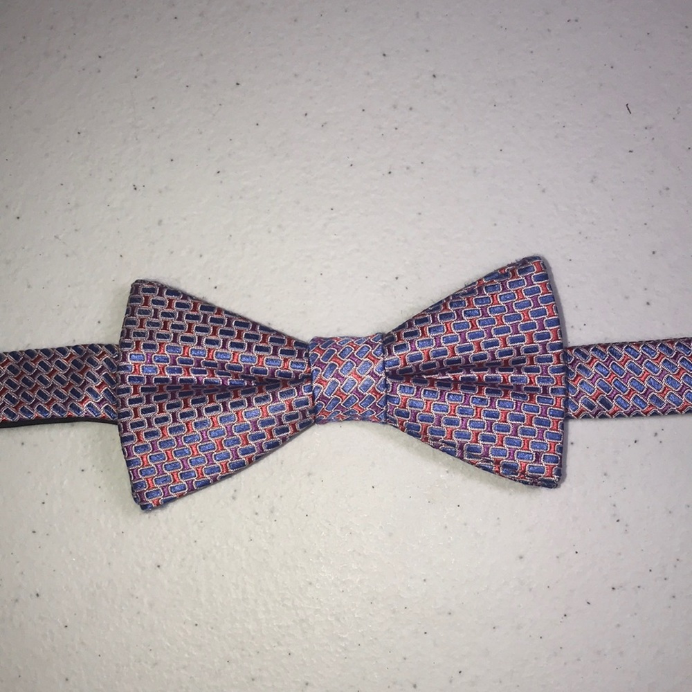 Van Heusen, Bow Tie, 100% Silk, Blue, Purple & Orange Design